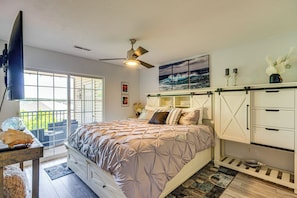 ์ํํธ (2 Bedrooms) | ๋ด๋ถ