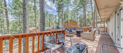 ハウス (4 Bedrooms) | 施設の正面