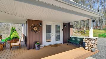 Apartment (0 Bedroom) | Interior