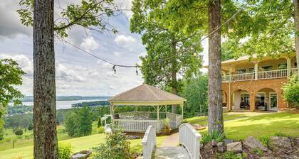 1 Mi to Lake Guntersville: Scenic Condo Retreat!