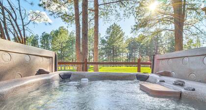 Golf Course Getaway & Hot Tub Haven in Pinetop!