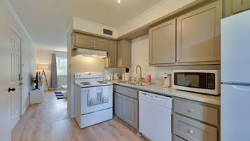 Apartemen (2 Bedrooms) | Interior