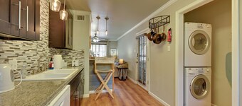 Walk to SFA Campus: Pet-friendly Nacogdoches Condo