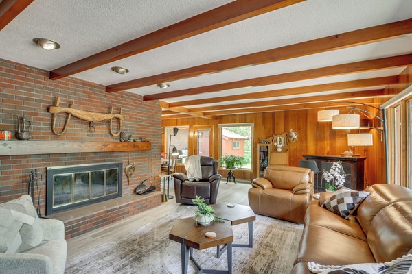 House (3 Bedrooms) | Front of property