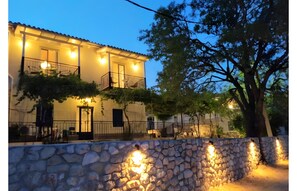 Exterior - Fairytale Apartment with Sea View, Wi-Fi, and Air Conditioning (Lefkada)