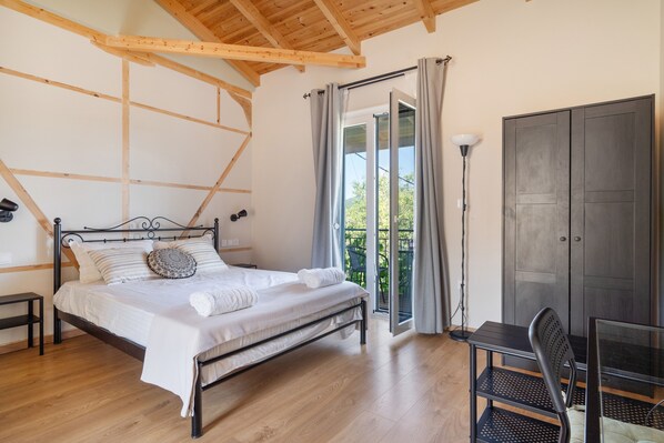 1 bedroom, WiFi, bed sheets - Fairytale Apartment with Sea View, Wi-Fi, and Air Conditioning (Lefkada)