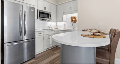 Salt Life Retreat- Waterfront Getaway in the Heart of Morehead City!