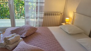 2 Schlafzimmer, Bügeleisen/Bügelbrett, kostenloses WLAN, Bettwäsche