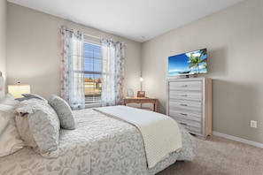 2 Schlafzimmer, Schreibtisch, Bügeleisen/Bügelbrett, kostenloses WLAN