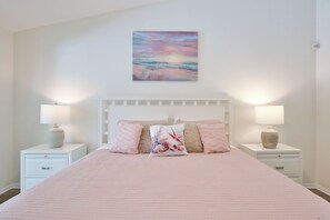 4 bedrooms, desk, iron/ironing board, travel crib