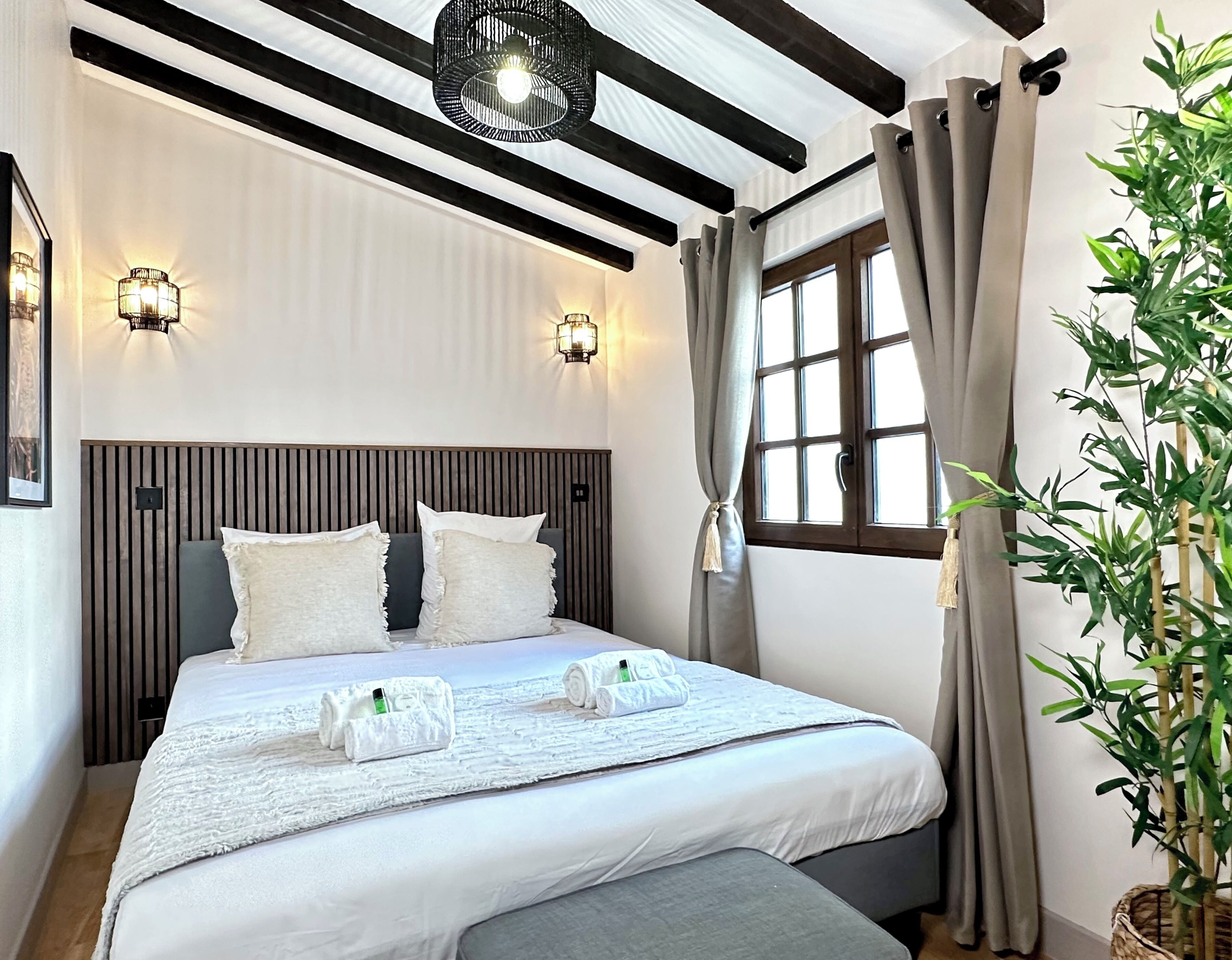 Appartamento Comfort, vista cortile | Ferro/asse da stiro, Wi-Fi gratuito