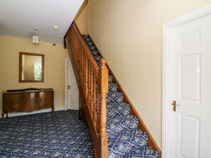 Interior - Knockroe Lodge (Rathgarogue)