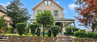 Stylish Boston Getaway Near Arboretum & T Station!