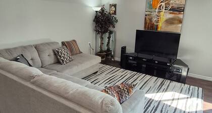 Unwind in Luxury, Cozy 2BR home