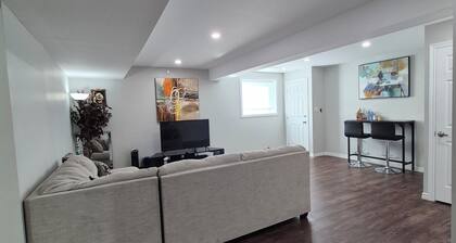 Unwind in Luxury, Cozy 2BR home