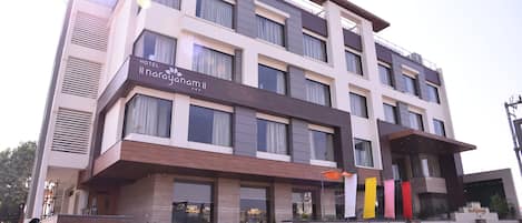 Majoituspaikan julkisivu