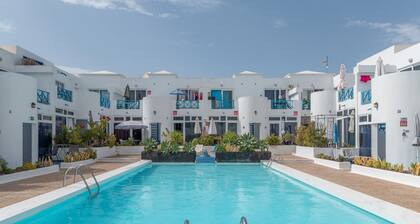 Vacation 'Sueño Del Mar' with Shared Pool, Wi-Fi and Air Conditioning