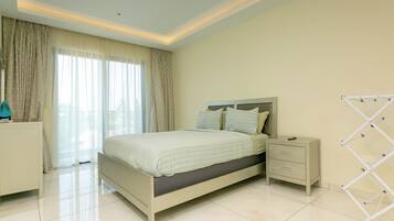 Bügeleisen/Bügelbrett, kostenloses WLAN