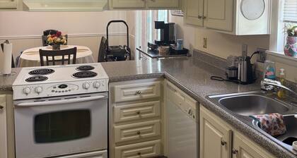 Cozy 3-Bedroom, 2-Bath Home in Augusta, GA – WiFi, A/C & 65” TVs in Every Room!