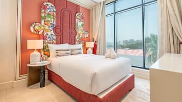 5 bedrooms, in-room safe, iron/ironing board, free WiFi