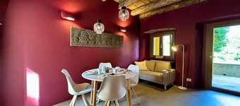 LoVi House, App. Bacchus. A finely renovated accommodation for Roman couples