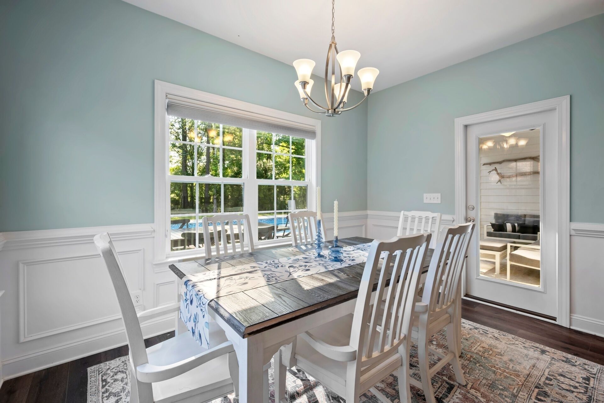 House, 4 Bedrooms | Dining