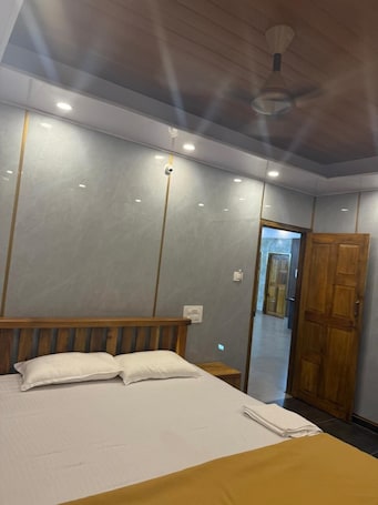 Habitación. Aishwarya Homestay