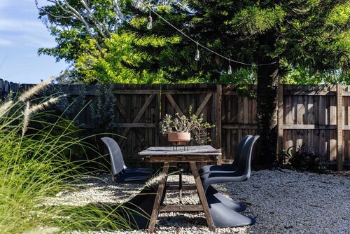 Spanish Tiny Home – Near Beach, Las Olas & Airport