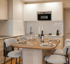Superior Apartment, City View | Private kitchen