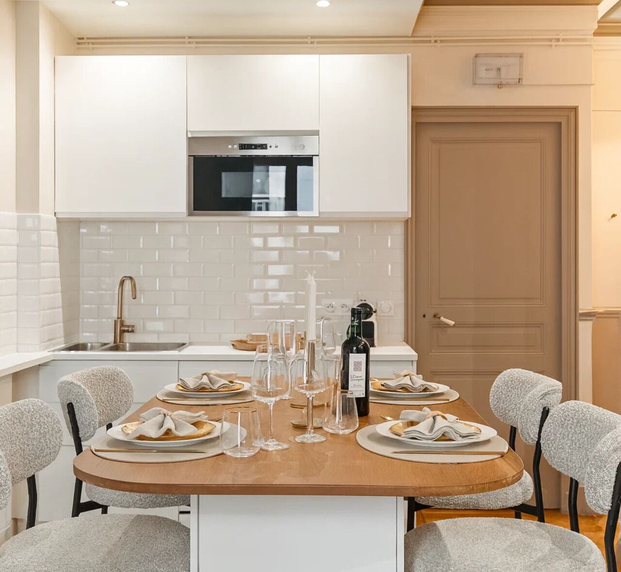 Superior-Apartment, Stadtblick | Eigene Küche | Espressomaschine, Wasserkocher, Toaster