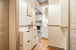 Pintu masuk interior