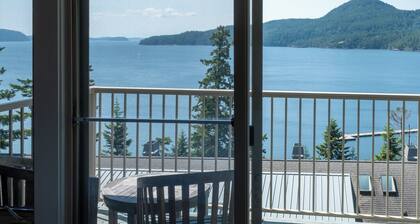 Adventure Awaits—Secluded Orcas Island Stay | Hillside 1951