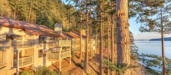 Cozy Harborside Stay | Secluded Orcas Island Getaway- Harborside 2350