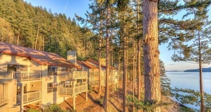 Cozy Harborside Stay | Secluded Orcas Island Getaway- Harborside 2352