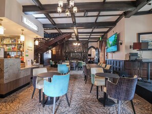 Cottage | Dining - Woodlands Gold (Ruthin)