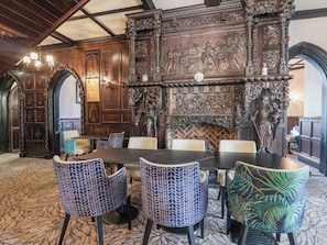 Cottage | Dining - Woodlands Platinum (Ruthin)