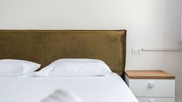 2 bedrooms
