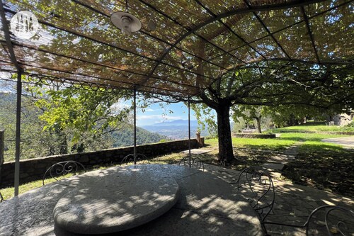 Residential church in a villa with pool and panoramic views in Tuscany