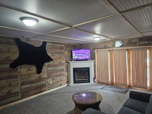 Interior - Charming 2-bedroom townhome on Smith Mountain Lake (Hardy)