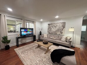 Televisión, chimenea