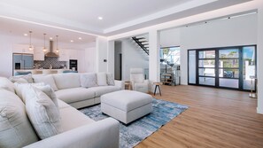 Smart TV, fireplace, offices