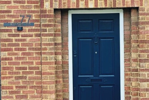 Free parking By Bexleyheath Stn | 30Mins to center