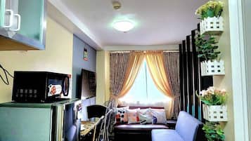 Condo, 1 quarto, acessível | Sala de estar