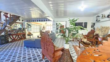 Villa, 3 Bedrooms, Smoking, Private Pool | Lobby