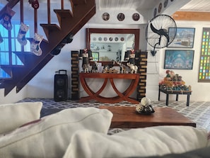 Villa, 3 Bedrooms, Smoking, Private Pool | Living room | Flat-screen TV, books