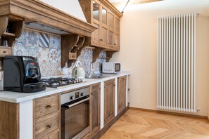 Fridge, microwave, coffee/tea maker, electric kettle - Room 'Rendola' with Wi-Fi (Montevarchi)