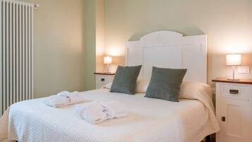 1 soverom, strykejern/-brett, wi-fi og sengetøy