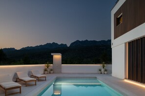 Beheizter Pool
