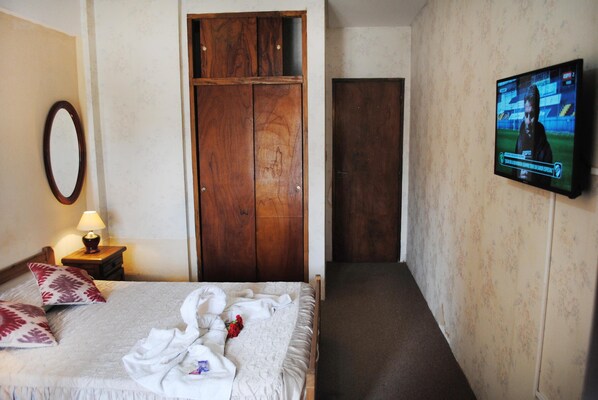 Room - Hotel Ibiza (Villa Gesell)