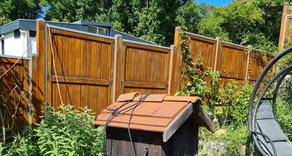 Apartamento "Olympe" – Terraza y jardín, ideal para pareja o familia pequeña